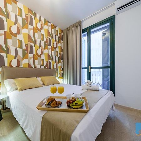 Malaga Central Suites - New Release מראה חיצוני תמונה